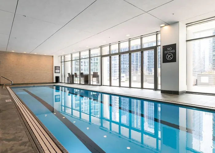 Loop W Gym Pool Lounge 1 Block From L Chi-694 Chicago